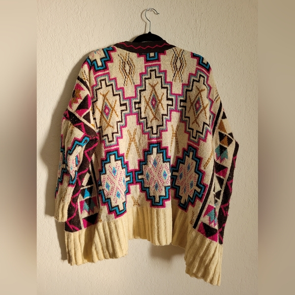Jen's pirates booty southwest cardigan | size small - Picture 8 of 8